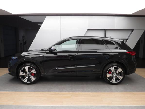 Audi Q5 III с пробегом 2026 года, цена 7 095 000 рублей, 15 км, внедорожник, Автокод Объявления