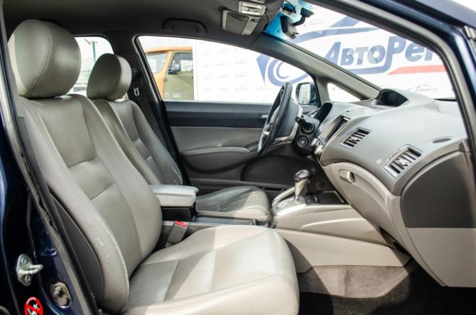 Honda Civic VIII Рестайлинг с пробегом 2008 года, цена 499 000 рублей, 178066 км, седан, Автокод Объявления