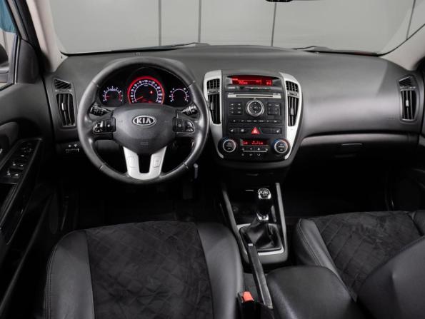Kia Ceed I Рестайлинг с пробегом 2010 года, цена 649 000 рублей, 275371 км, универсал, Автокод Объявления