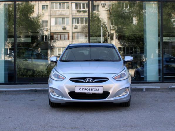 Hyundai Solaris I с пробегом 2014 года, цена 960 000 рублей, 212000 км, хэтчбек, Автокод Объявления