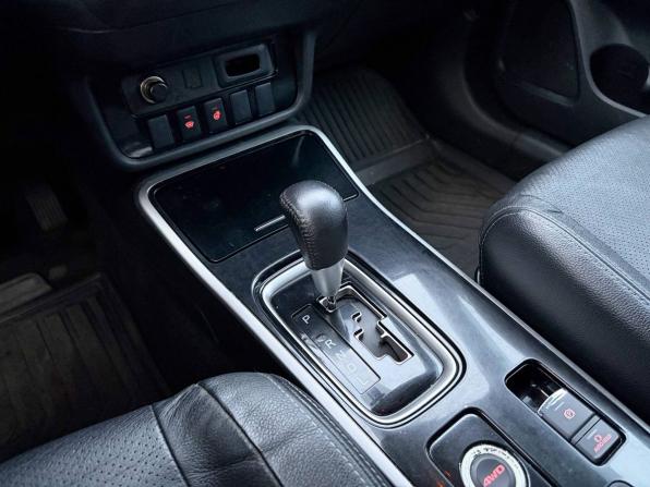 Mitsubishi Outlander III Рестайлинг 2 с пробегом 2017 года, цена 1 575 000 рублей, 212000 км, внедорожник, Автокод Объявления