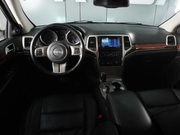 Jeep Grand Cherokee IV (WK2) с пробегом 2012 года, цена 1 819 000 рублей, 220609 км, внедорожник, Автокод Объявления