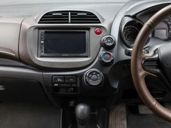 Honda Fit Shuttle I с пробегом 2012 года, цена 849 000 рублей, 222294 км, универсал, Автокод Объявления