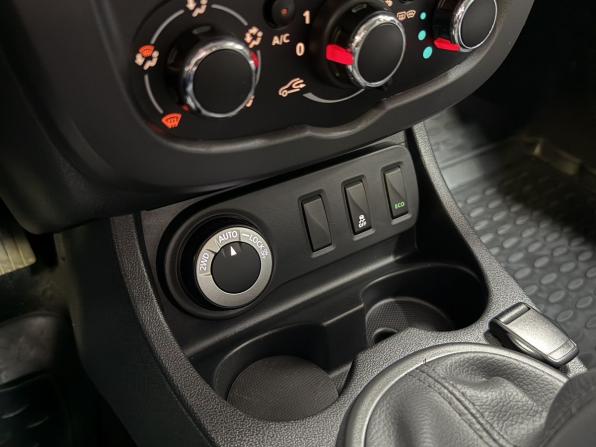 Renault Duster I Рестайлинг с пробегом 2018 года, цена 1 795 000 рублей, 64600 км, внедорожник, Автокод Объявления