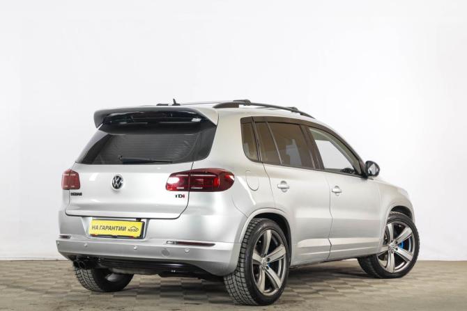 Volkswagen Tiguan I Рестайлинг с пробегом 2011 года, цена 1 629 000 рублей, 242125 км, внедорожник, Автокод Объявления