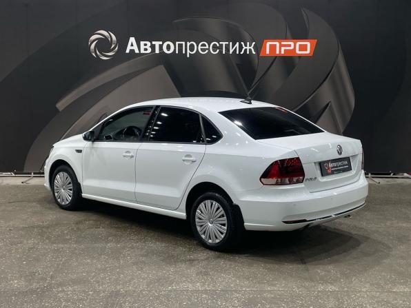Volkswagen Polo V Рестайлинг с пробегом 2018 года, цена 795 000 рублей, 209865 км, седан, Автокод Объявления