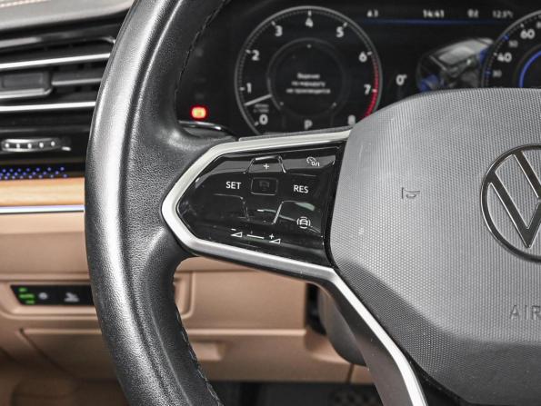 Volkswagen Touareg III с пробегом 2022 года, цена 6 499 000 рублей, 32084 км, внедорожник, Автокод Объявления