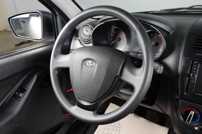 Lada (ВАЗ) Granta I Рестайлинг с пробегом 2025 года, цена 909 000 рублей, 15000 км, лифтбек, Автокод Объявления