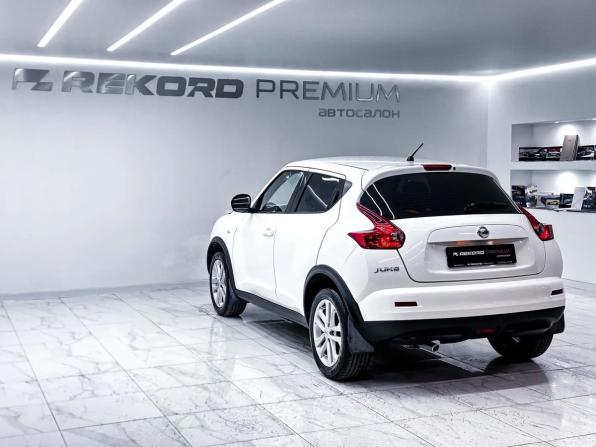 Nissan Juke I с пробегом 2013 года, цена 1 300 000 рублей, 136546 км, внедорожник, Автокод Объявления