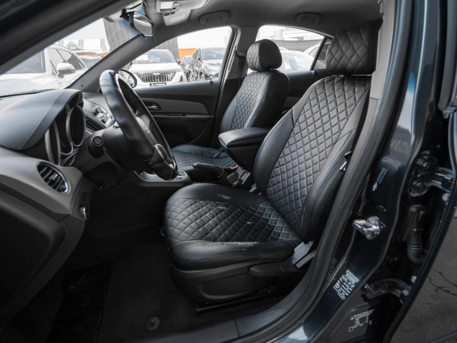 Chevrolet Cruze I Рестайлинг Москва  - изображение 9