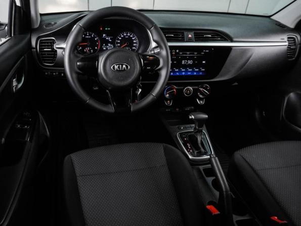 Kia Rio IV Рестайлинг с пробегом 2021 года, цена 1 564 000 рублей, 97733 км, седан, Автокод Объявления