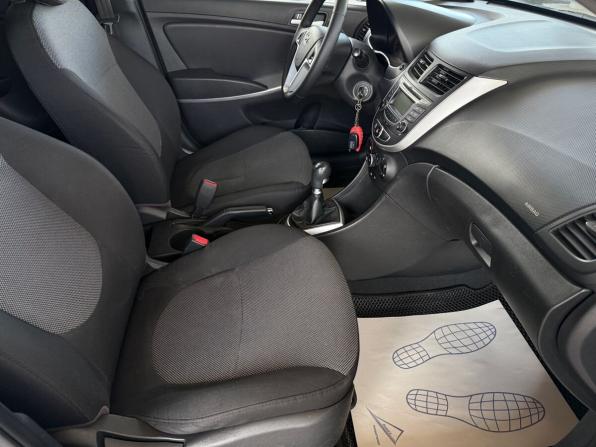 Hyundai Solaris I с пробегом 2013 года, цена 793 000 рублей, 158813 км, седан, Автокод Объявления