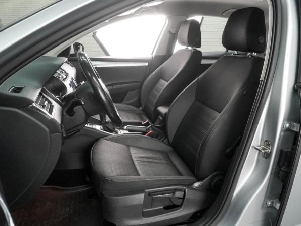 Skoda Octavia III (A7) Рестайлинг с пробегом 2019 года, цена 1 534 000 рублей, 179590 км, лифтбек, Автокод Объявления