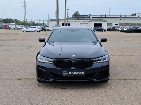 BMW 5 серии VII (G30/G31/G38) с пробегом 2017 года, цена 3 490 000 рублей, 92500 км, седан, Автокод Объявления