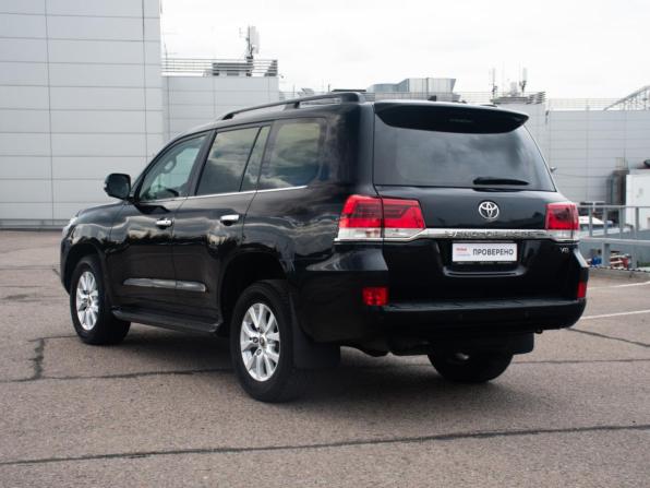 Toyota Land Cruiser 200 Series Рестайлинг 2 с пробегом 2019 года, цена 7 148 000 рублей, 104673 км, внедорожник, Автокод Объявления