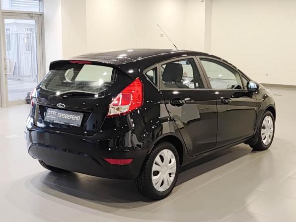 Ford Fiesta Mk6 Рестайлинг с пробегом 2015 года, цена 893 000 рублей, 76481 км, хэтчбек, Автокод Объявления