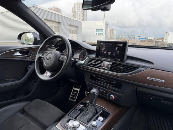 Audi A6 IV (C7) Рестайлинг с пробегом 2016 года, цена 2 325 000 рублей, 109000 км, седан, Автокод Объявления