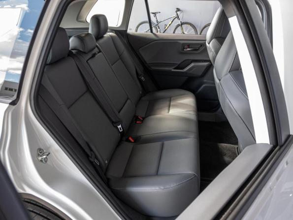 Toyota RAV4 VI (XA60) с пробегом 2026 года, цена 4 350 000 рублей, 44 км, внедорожник, Автокод Объявления