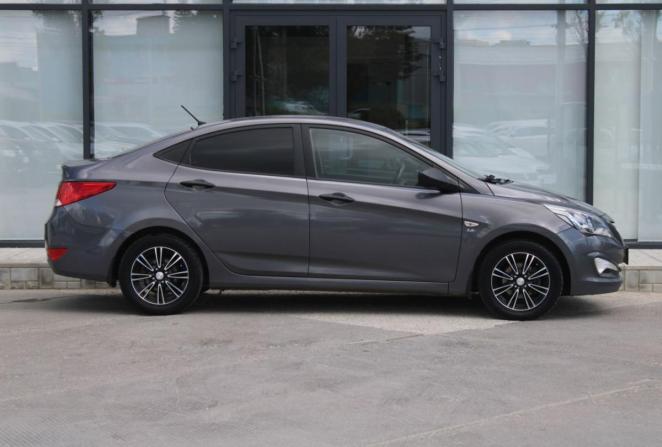 Hyundai Solaris I Рестайлинг с пробегом 2015 года, цена 1 150 000 рублей, 122884 км, седан, Автокод Объявления