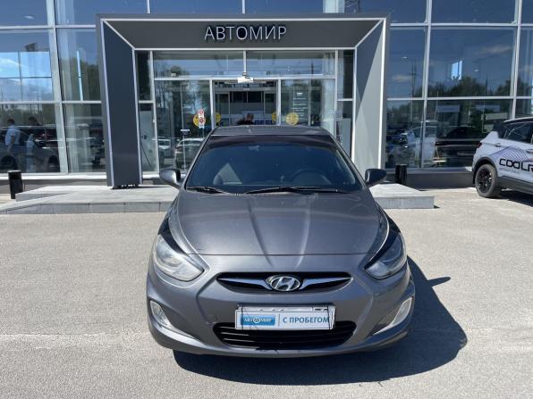 Hyundai Solaris I с пробегом 2013 года, цена 650 000 рублей, 310514 км, седан, Автокод Объявления