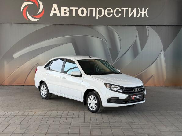Lada (ВАЗ) Granta I Рестайлинг с пробегом 2026 года, цена 995 000 рублей, 4500 км, седан, Автокод Объявления