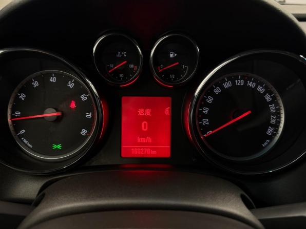 Opel Astra J Рестайлинг с пробегом 2014 года, цена 699 000 рублей, 160270 км, хэтчбек, Автокод Объявления