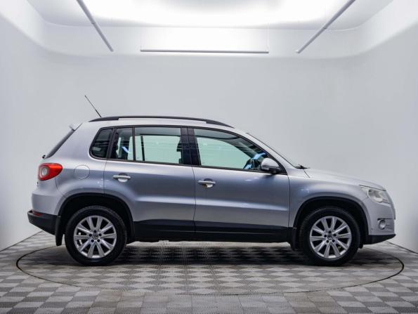 Volkswagen Tiguan I с пробегом 2011 года, цена 880 000 рублей, 185122 км, внедорожник, Автокод Объявления