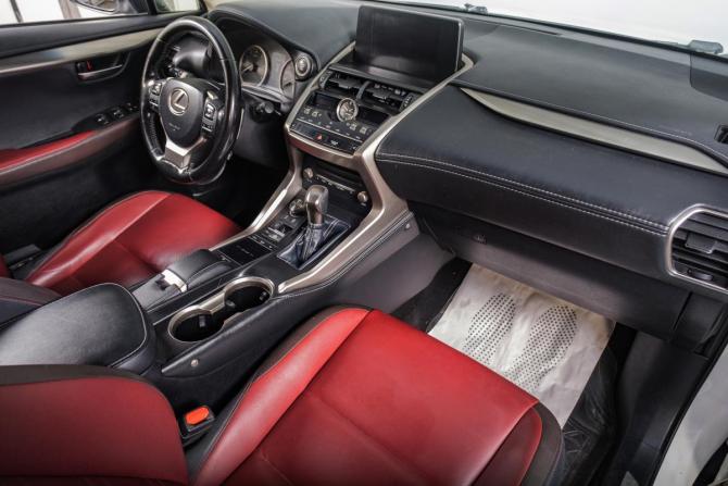 Lexus NX I Рестайлинг с пробегом 2018 года, цена 3 539 000 рублей, 145638 км, внедорожник, Автокод Объявления