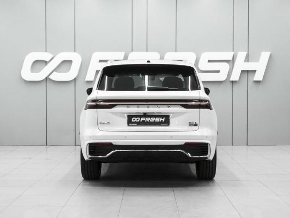 Geely Monjaro I Рестайлинг 2 с пробегом 2026 года, цена 4 365 000 рублей, 94 км, внедорожник, Автокод Объявления