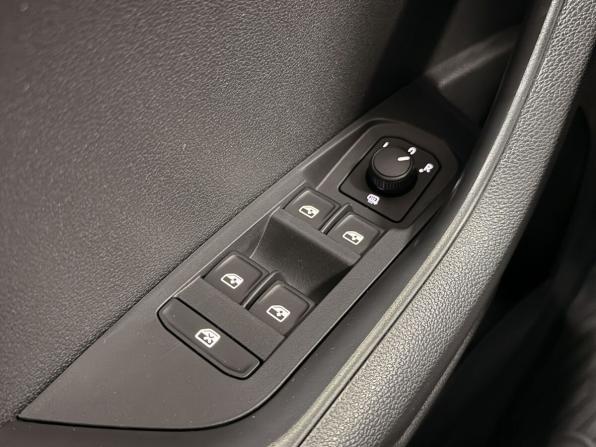 Skoda Karoq I с пробегом 2021 года, цена 2 500 000 рублей, 31013 км, внедорожник, Автокод Объявления