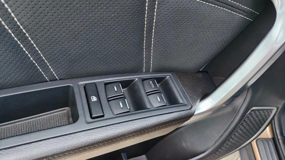 Geely Emgrand X7 I Рестайлинг 2 Астрахань  - изображение 18