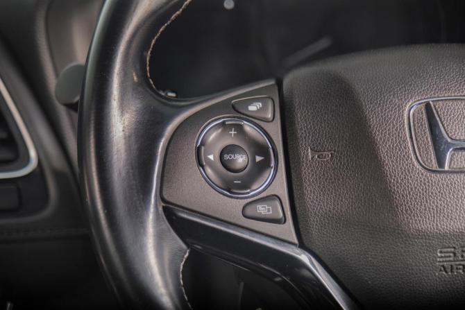 Honda Vezel I Рестайлинг с пробегом 2018 года, цена 2 079 000 рублей, 87000 км, внедорожник, Автокод Объявления