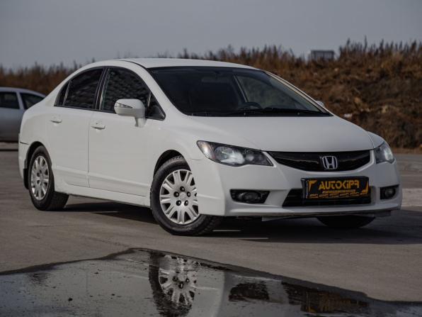 Honda Civic VIII Рестайлинг с пробегом 2010 года, цена 595 000 рублей, 337707 км, седан, Автокод Объявления