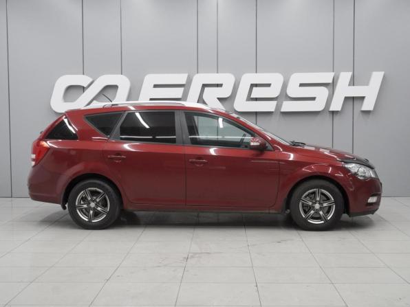 Kia Ceed I Рестайлинг с пробегом 2010 года, цена 680 000 рублей, 240252 км, универсал, Автокод Объявления