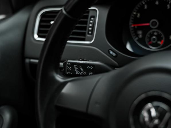 Volkswagen Jetta VI с пробегом 2013 года, цена 1 030 000 рублей, 143159 км, седан, Автокод Объявления