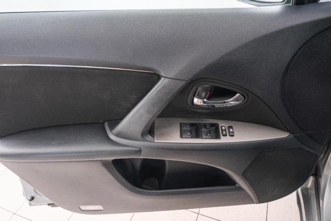 Toyota Avensis III с пробегом 2009 года, цена 1 199 000 рублей, 203000 км, седан, Автокод Объявления