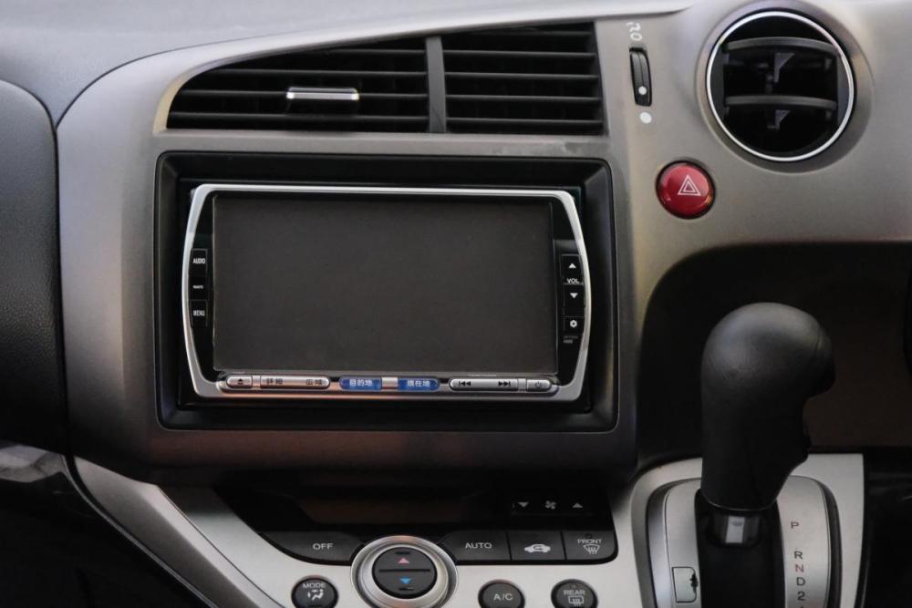 Honda Stream II Рестайлинг Омск  - изображение 14