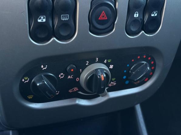 Renault Logan I Рестайлинг с пробегом 2010 года, цена 449 000 рублей, 121959 км, седан, Автокод Объявления