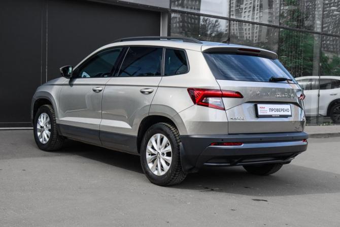 Skoda Karoq I с пробегом 2021 года, цена 2 530 000 рублей, 55383 км, внедорожник, Автокод Объявления