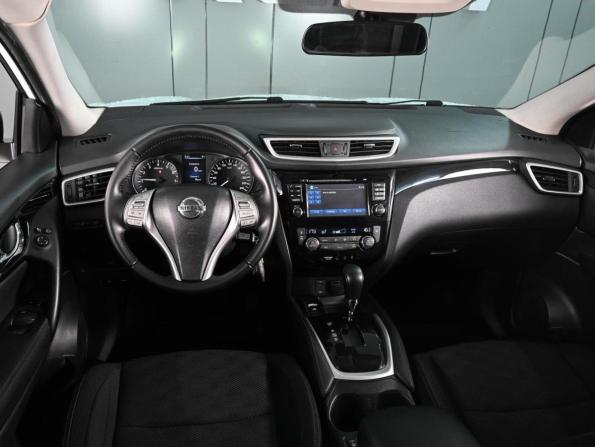 Nissan Qashqai II с пробегом 2016 года, цена 1 789 000 рублей, 100727 км, внедорожник, Автокод Объявления