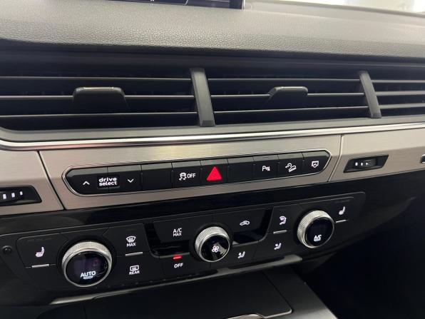 Audi Q7 II (4M) с пробегом 2019 года, цена 4 599 000 рублей, 116000 км, внедорожник, Автокод Объявления