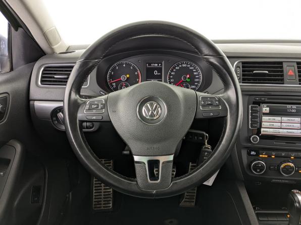 Volkswagen Jetta VI с пробегом 2013 года, цена 1 070 000 рублей, 108792 км, седан, Автокод Объявления