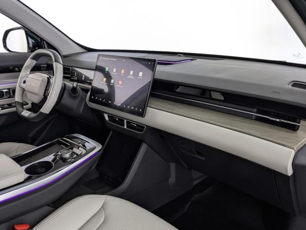 JETOUR DASHING I Рестайлинг с пробегом 2024 года, цена 2 370 000 рублей, 23370 км, внедорожник, Автокод Объявления