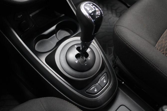 Lada (ВАЗ) Vesta I с пробегом 2017 года, цена 729 000 рублей, 130000 км, седан, Автокод Объявления