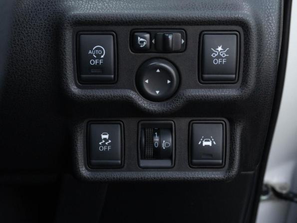 Nissan Note II Рестайлинг с пробегом 2017 года, цена 878 000 рублей, 136222 км, хэтчбек, Автокод Объявления