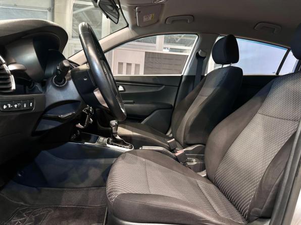 Kia Rio IV с пробегом 2020 года, цена 1 727 000 рублей, 59000 км, хэтчбек, Автокод Объявления