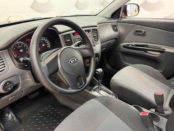 Kia Rio II Рестайлинг с пробегом 2010 года, цена 790 000 рублей, 154145 км, хэтчбек, Автокод Объявления