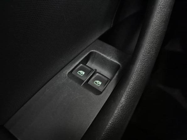 Skoda Rapid I Рестайлинг с пробегом 2017 года, цена 1 075 000 рублей, 164598 км, лифтбек, Автокод Объявления