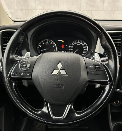 Mitsubishi Outlander III Рестайлинг 2 с пробегом 2016 года, цена 1 790 000 рублей, 157682 км, внедорожник, Автокод Объявления