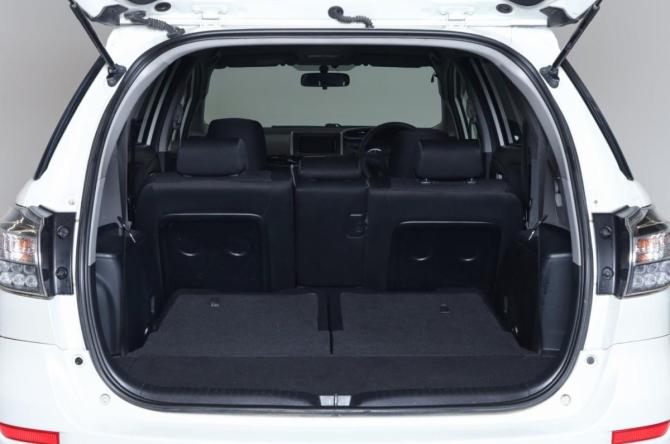 Toyota Wish II Рестайлинг с пробегом 2012 года, цена 1 399 000 рублей, 150407 км, минивэн, Автокод Объявления